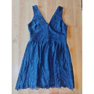 Alya Women's Blue Lace Cocktail Dress Size Medium‎